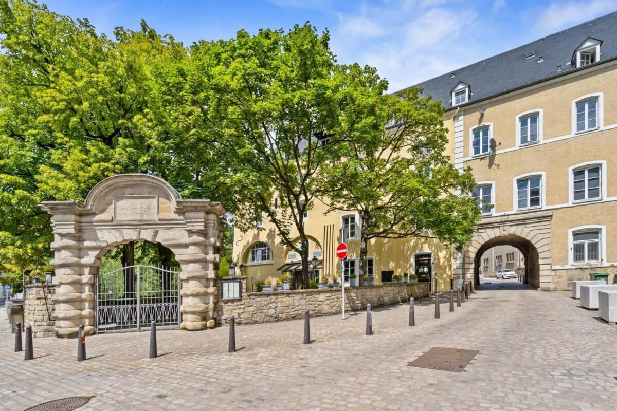 Luxurious 2Br Apt With Balcony In Luxembourg公寓 外观 照片